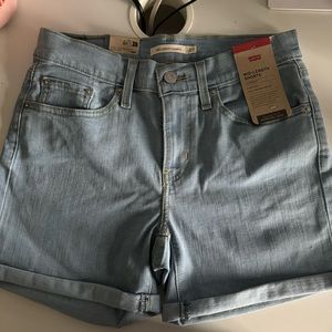 Levi’s Shorts